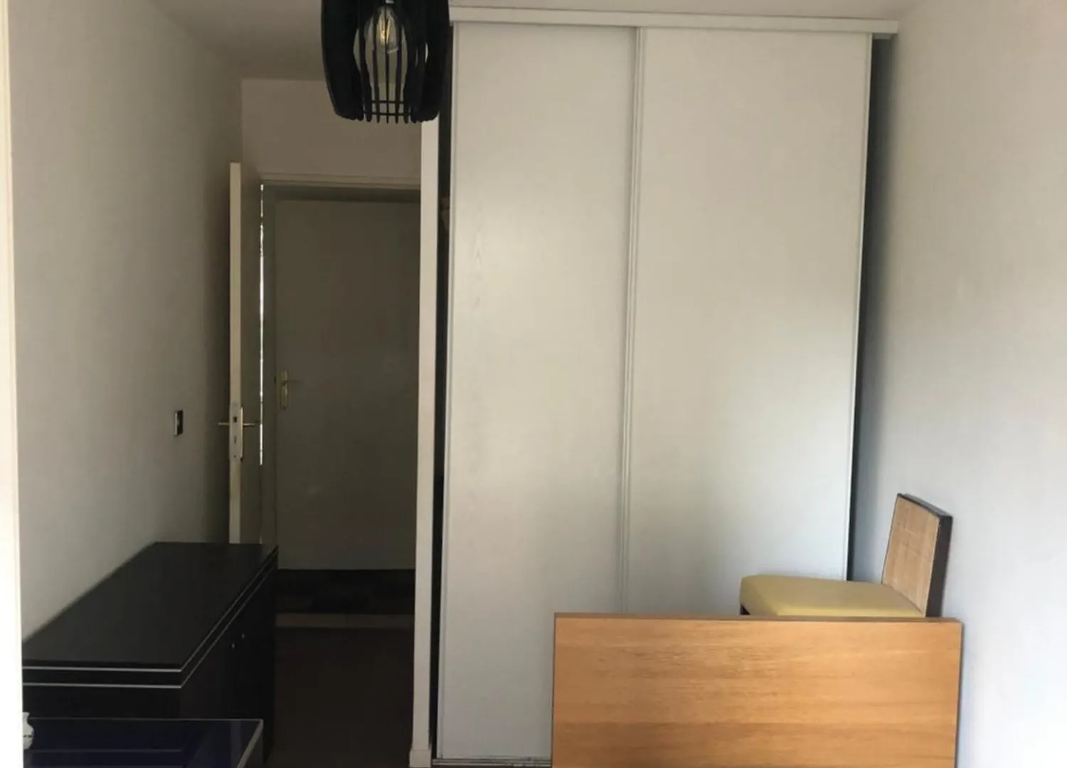 Bel Et Spacieux Appartement Avec Terrasses Et Jardins En Rdc / Cour Proche Rer B Et Tram Banlieue Paris Sud Chatenay-Malabry France